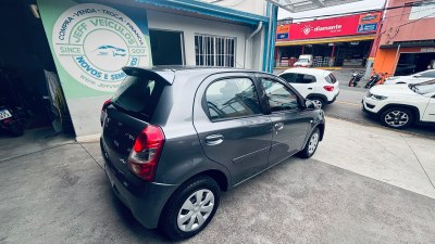 Miniatura 9
