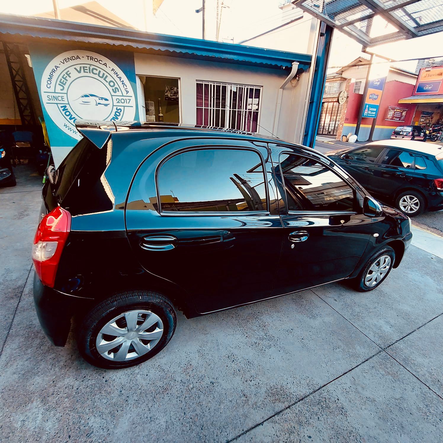 ETIOS HATCH X 1.3 MANUAL – 2014