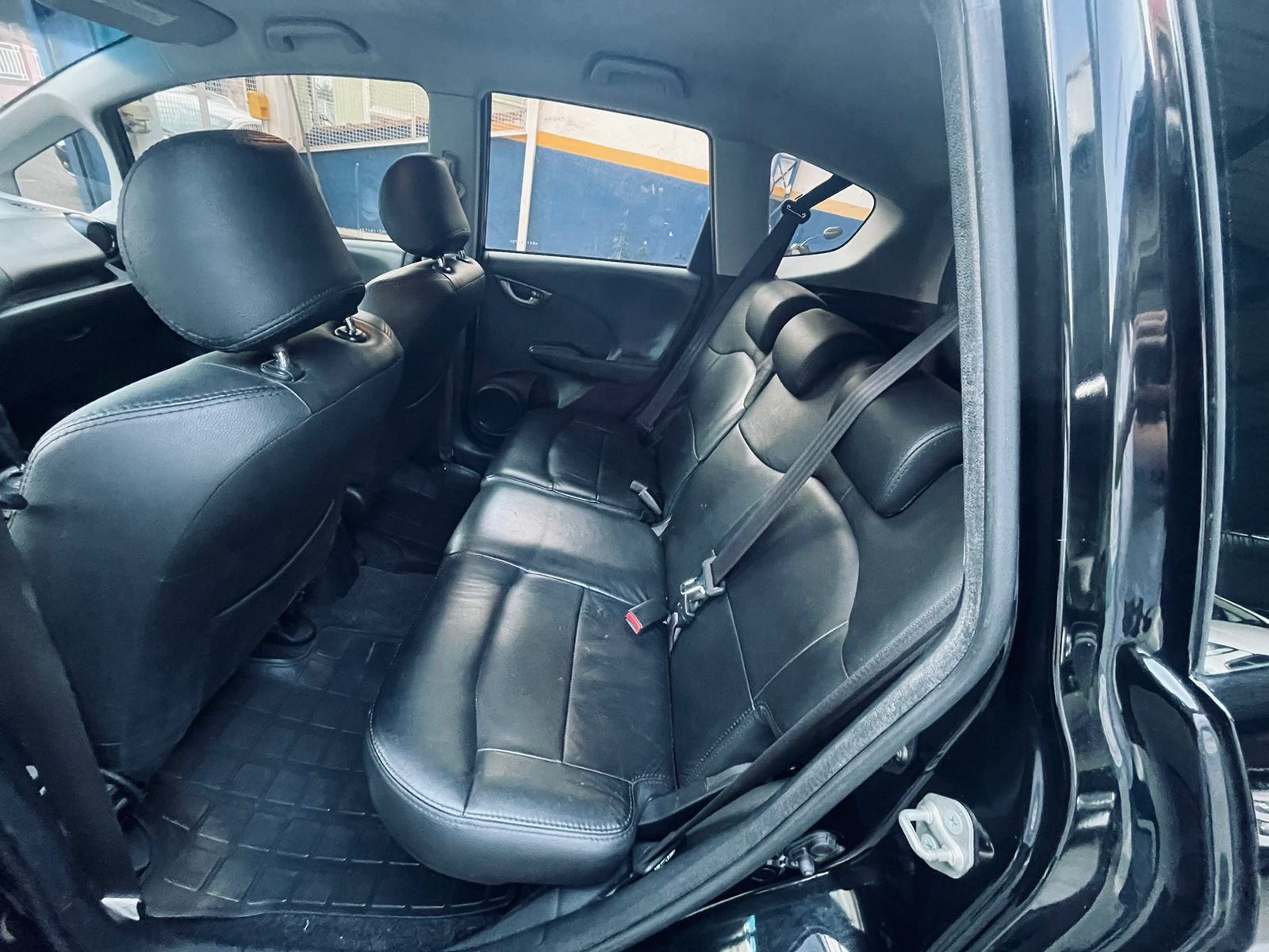 HONDA FIT LXL 1.4 – 2011