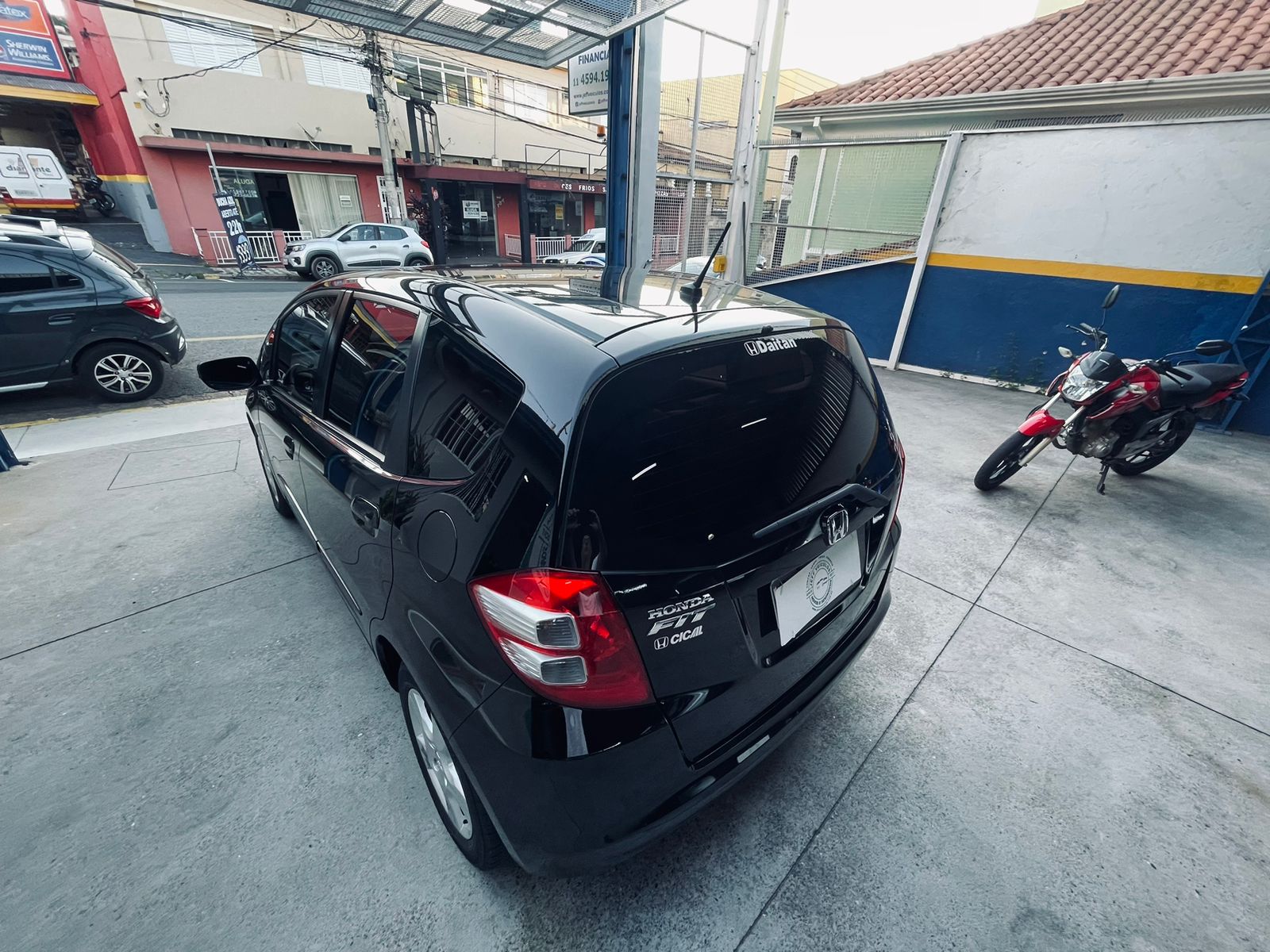 HONDA FIT LXL 1.4 – 2011