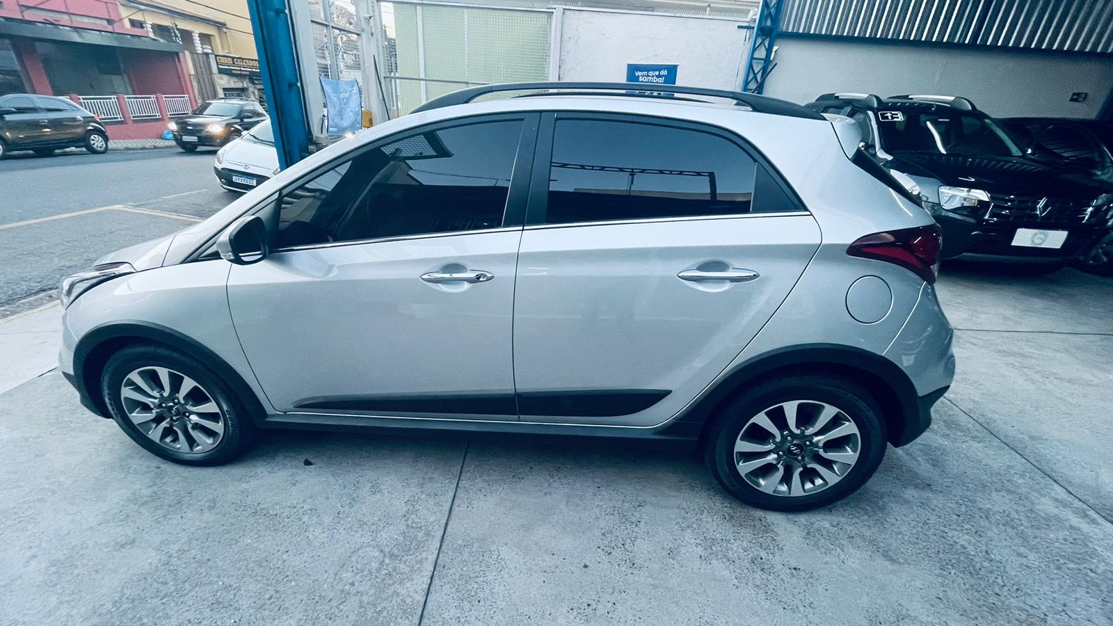 HYUNDAI HB20X PREMIUM 1.6 – 2017