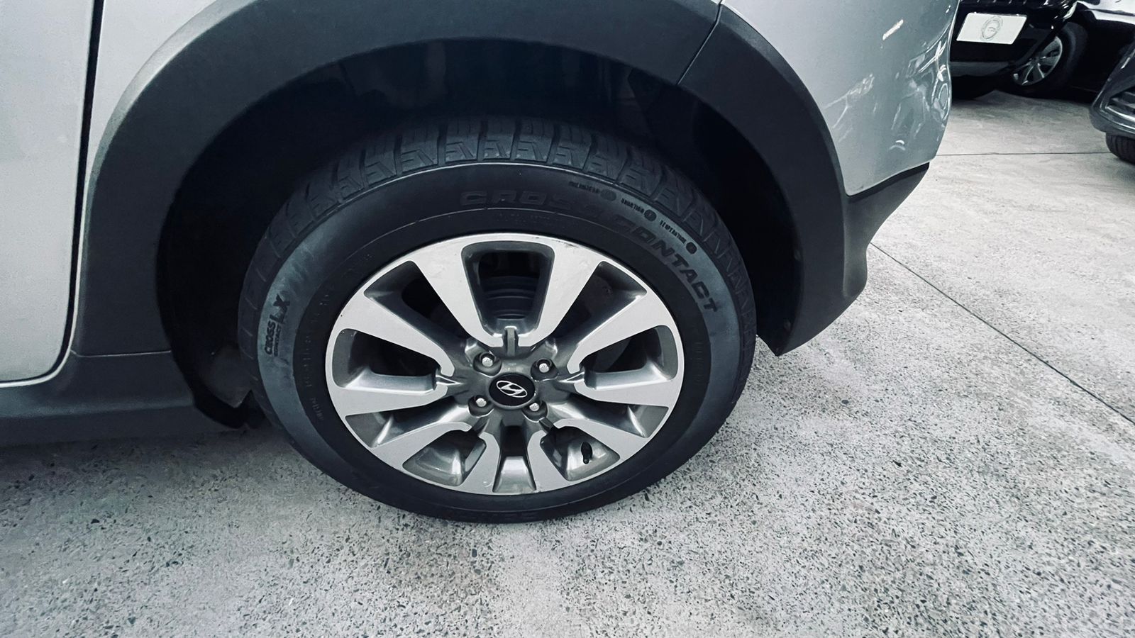 HYUNDAI HB20X PREMIUM 1.6 – 2017