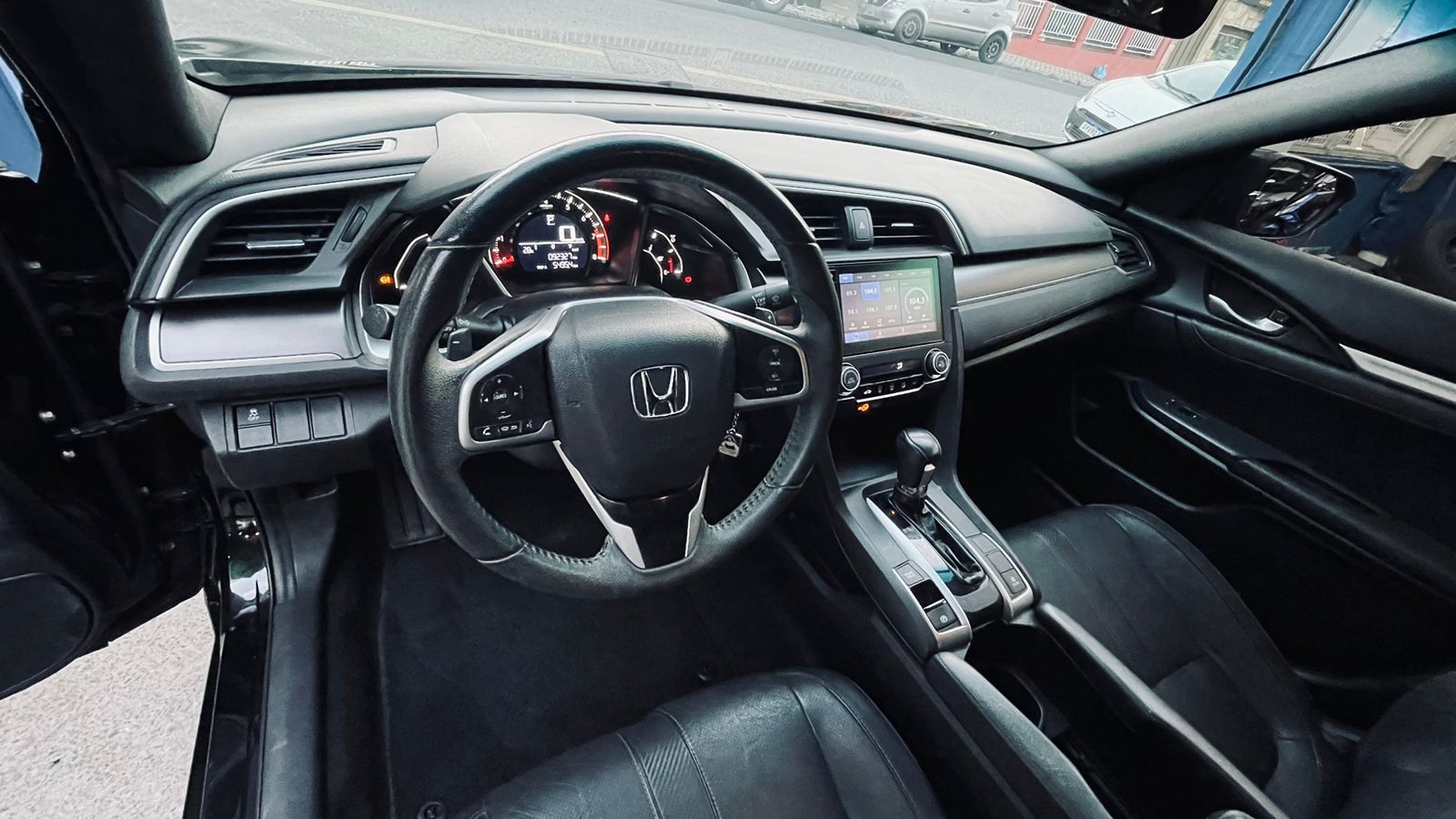 HONDA CIVIC EX 2.0 – 2018