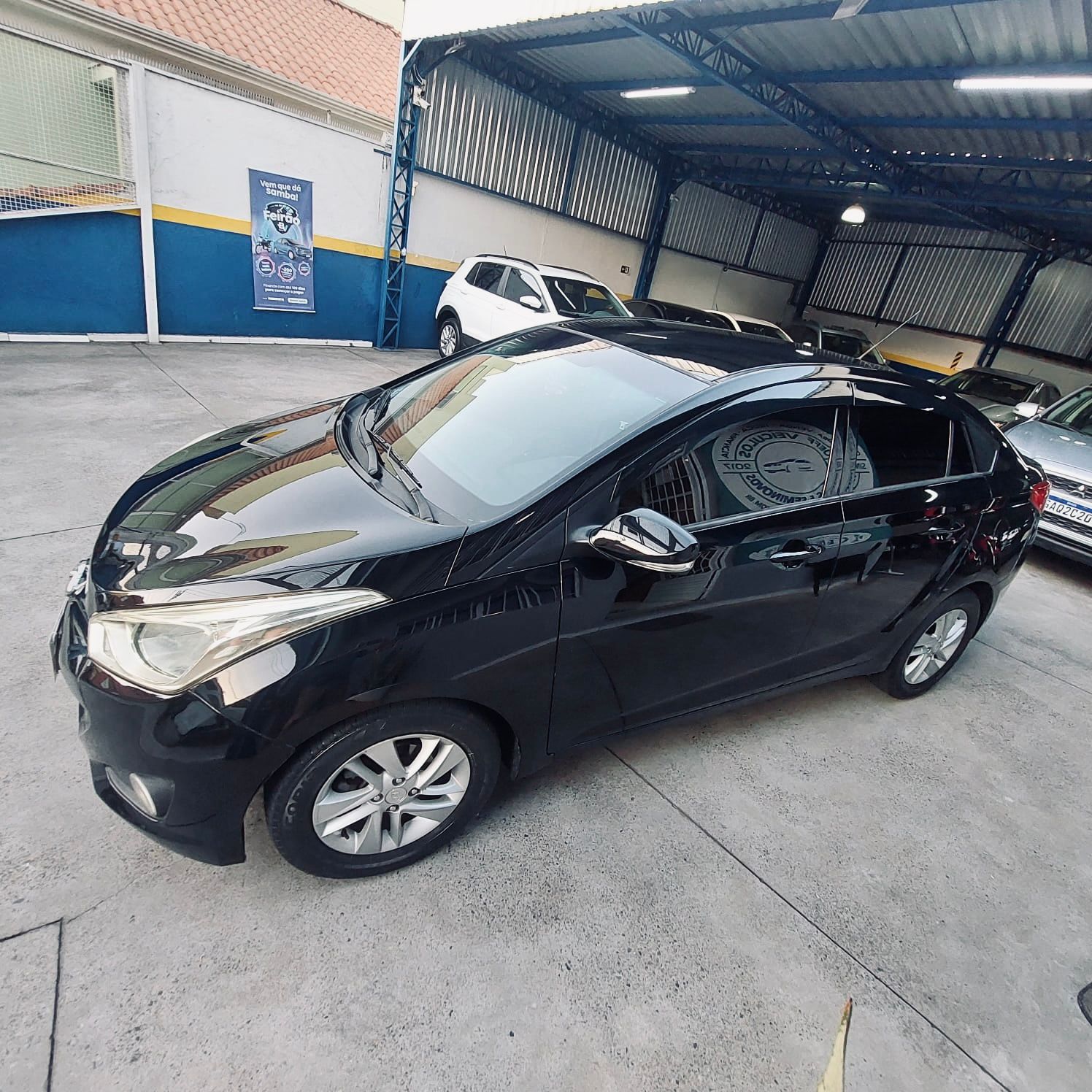 HYUNDAI HB20 SEDAN PREMIUM 1.6 – 2014