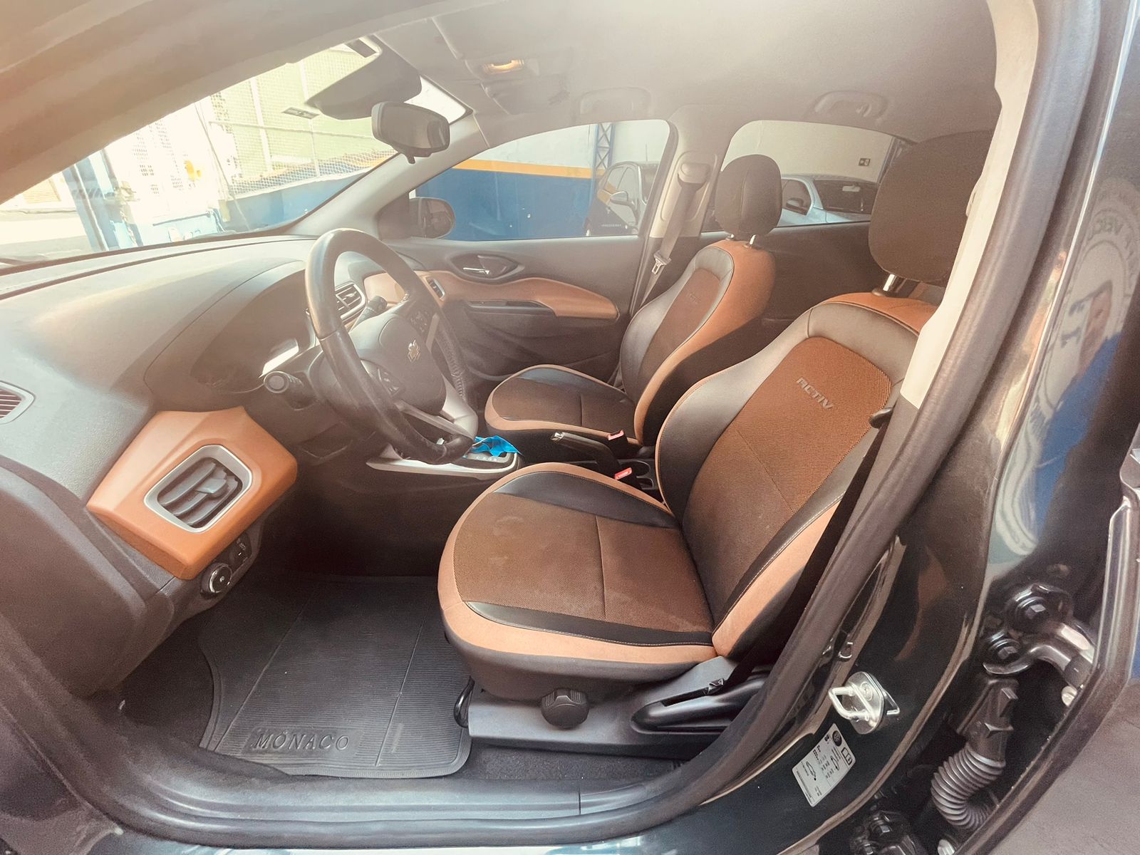 CHEVROLET ONIX ACTIVE 1.4 – 2017