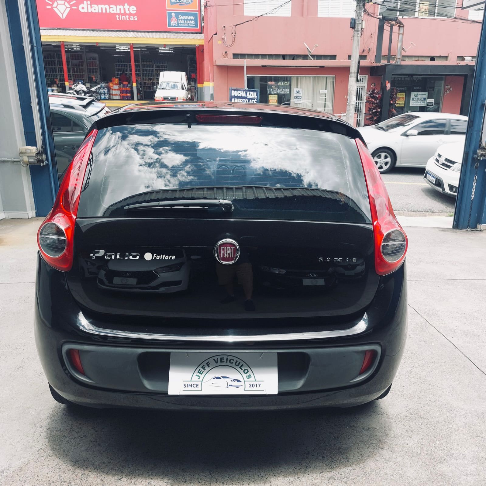 FIAT PALIO ATTRACTIVE 1.0 – 2015