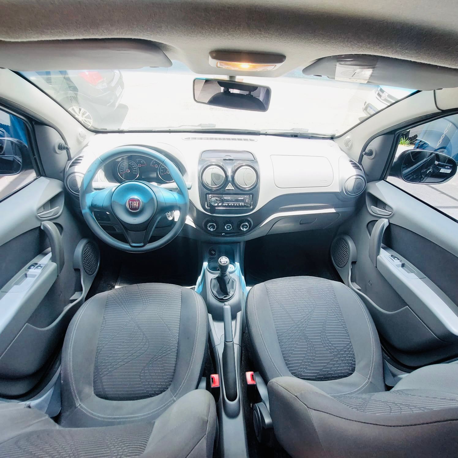 FIAT PALIO ATTRACTIVE 1.0 – 2015