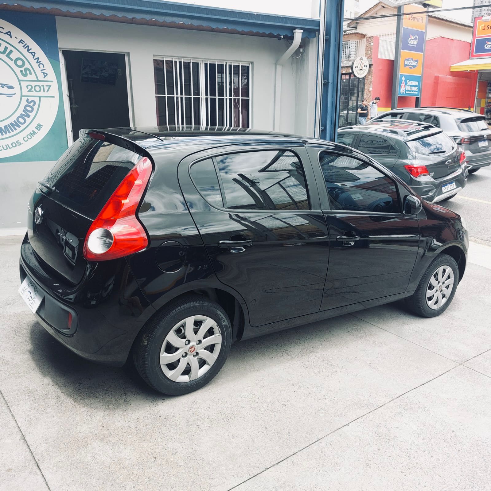 FIAT PALIO ATTRACTIVE 1.0 – 2015