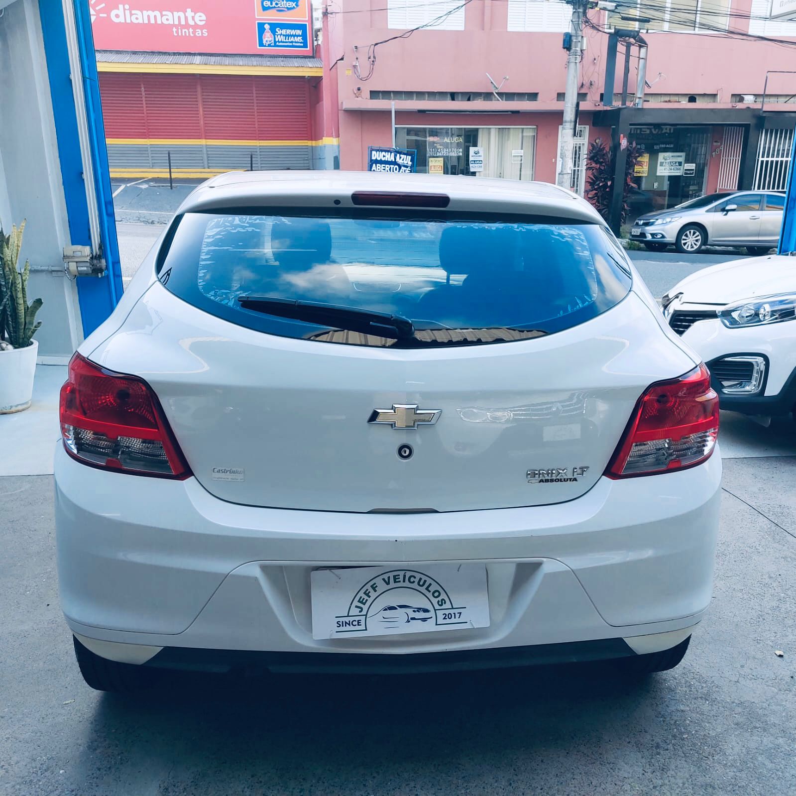 CHEVROLET ONIX LT 1.0 – MANUAL – 2014